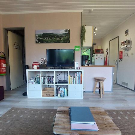 Le Petit Chalet - Bungalow Waulsort Dış mekan fotoğraf