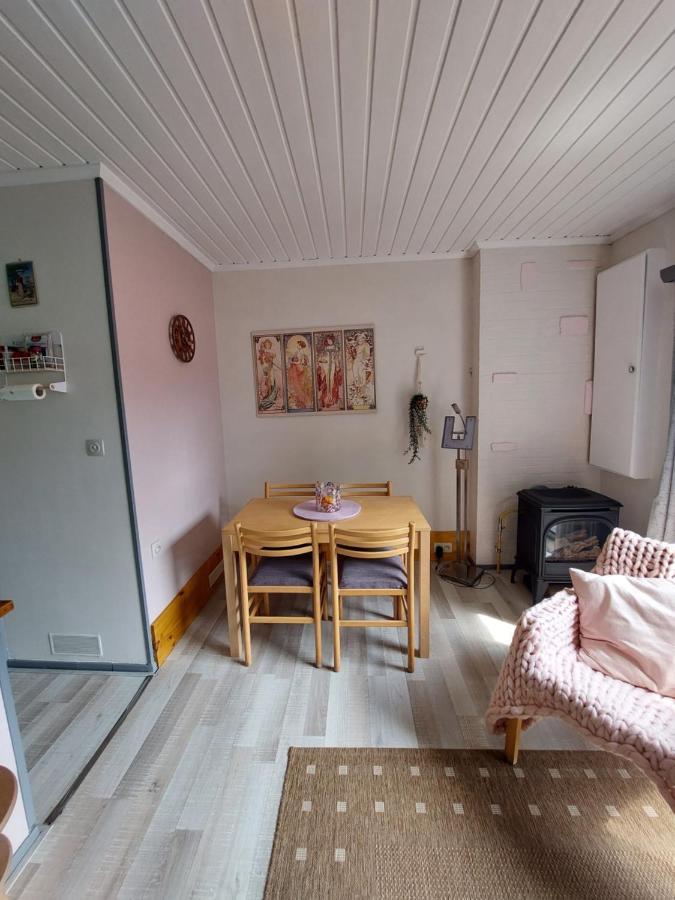 Le Petit Chalet - Bungalow Waulsort Dış mekan fotoğraf