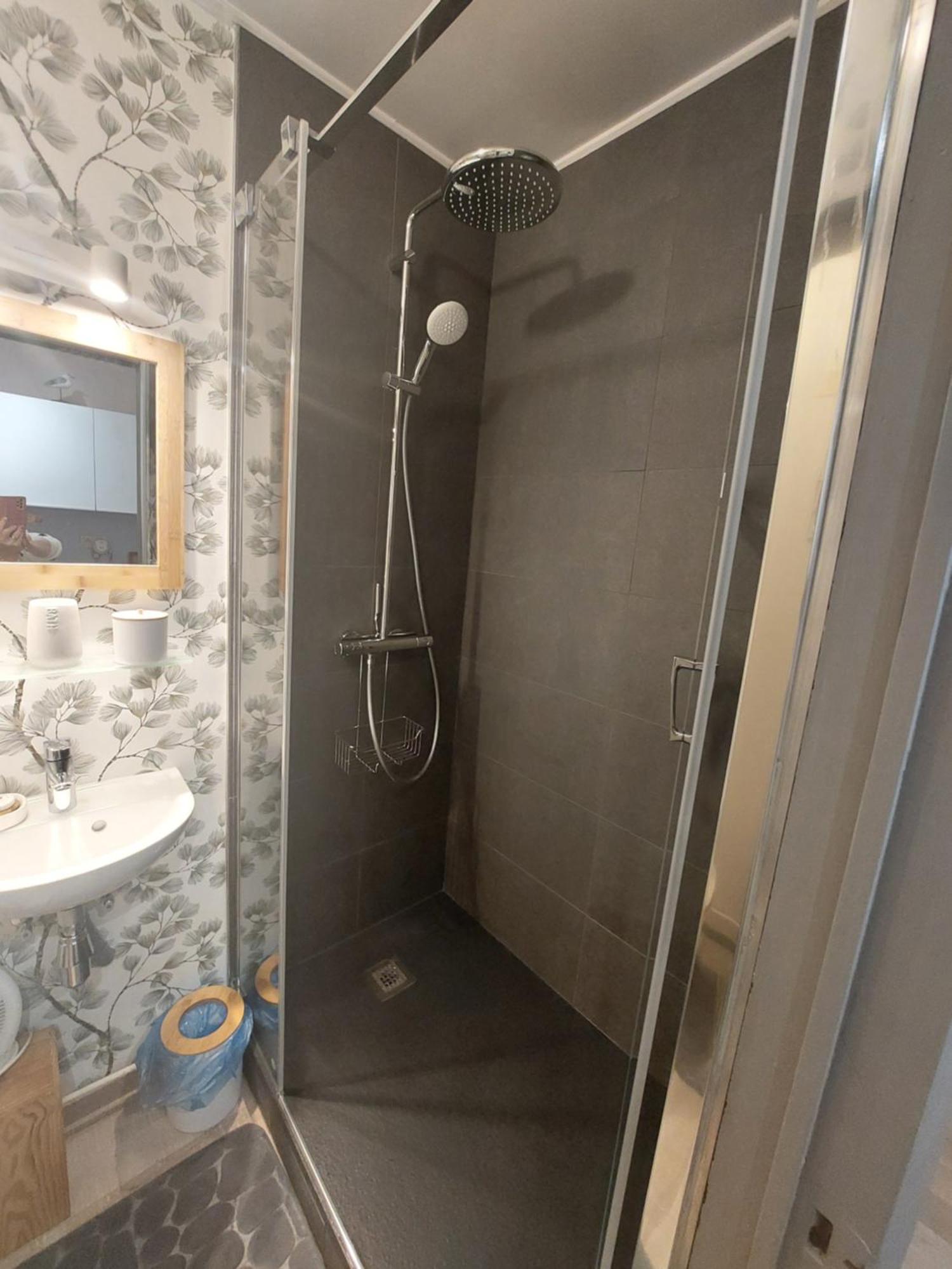 Le Petit Chalet - Bungalow Waulsort Dış mekan fotoğraf