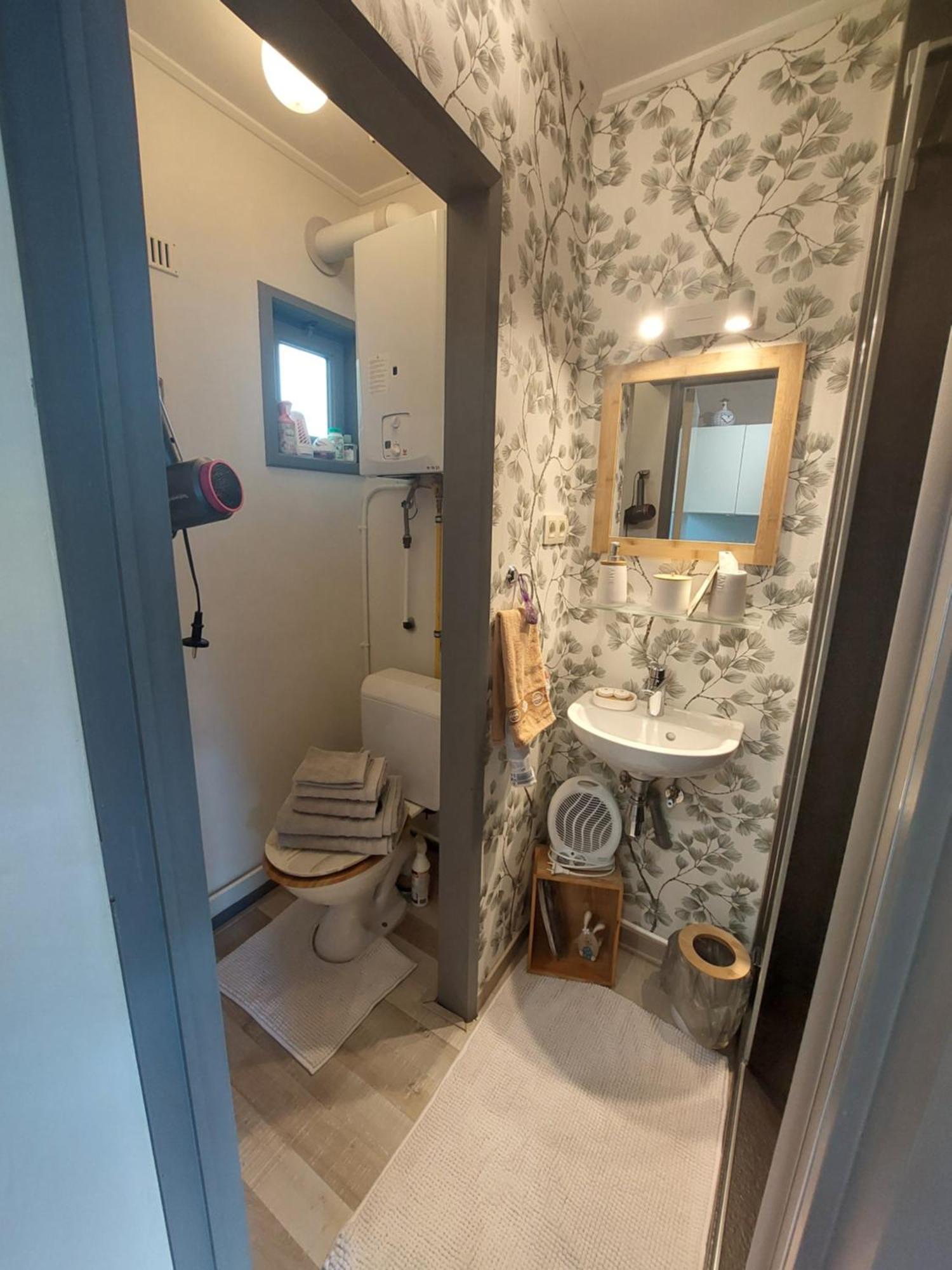 Le Petit Chalet - Bungalow Waulsort Dış mekan fotoğraf
